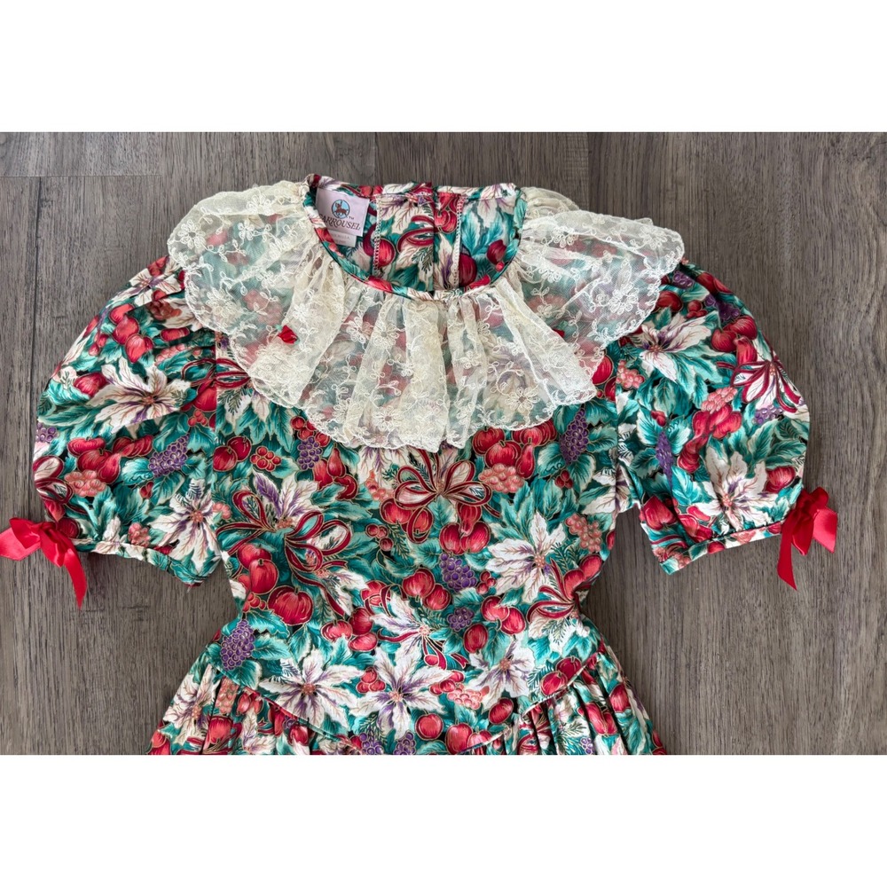 Vintage Carrousel Girls Size 10 Christmas Dress Made USA Lace Collar Cottagecore - Picture 2 of 16